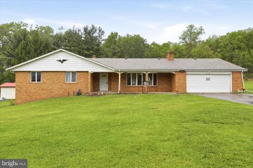 10233 PARKERSBURG ROAD - Photo 1