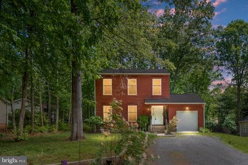 103 MASON STREET - Photo 1