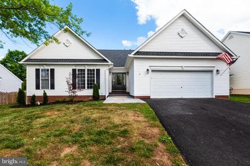 63 WALNUT FARMS PARKWAY - Photo 1
