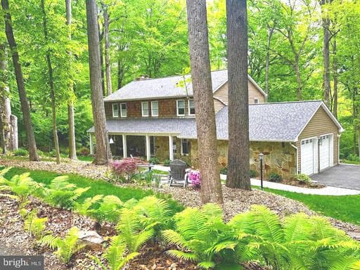 1718 WESTMINSTER WAY - Photo 1
