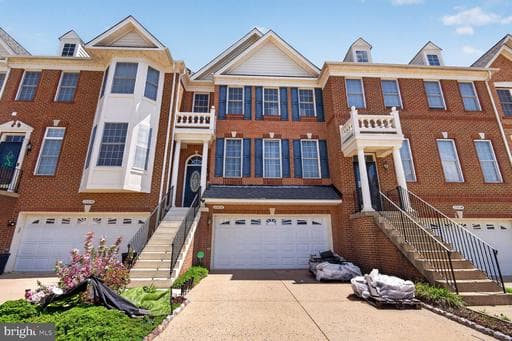 25252 LYON TERRACE