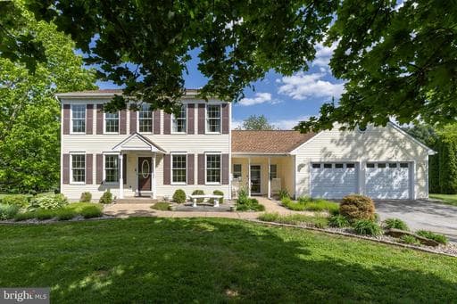 2679 LESLIE ROAD - Photo 1