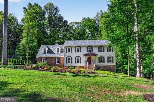 10424 HAMPTON ROAD - Photo 1