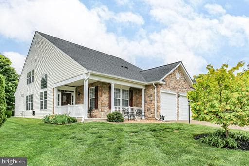 3944 SOLSTICE LANE - Photo 1