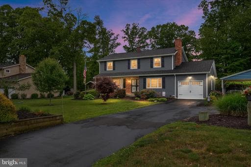 8376 ALBACORE DRIVE - Photo 1