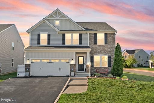5828 Still Water Way, Warrenton, VA 20187-2451, United States - Photo 1
