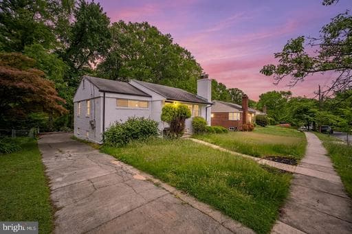 6709 FOREST HILL DRIVE - Photo 1