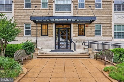 1750 16TH STREET 52 - Photo 1