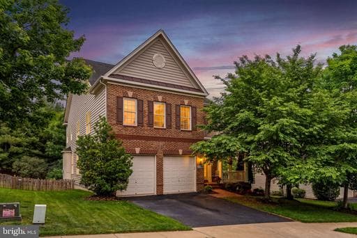 21398 Fairhunt Dr, Ashburn, VA 20148-4315, United States - Photo 1