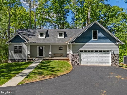 6725 WATER VIEW LANE - Photo 1