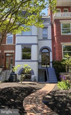 1217 MASSACHUSETTS AVENUE - Photo 1