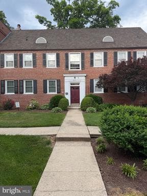 3816 V STREET 102