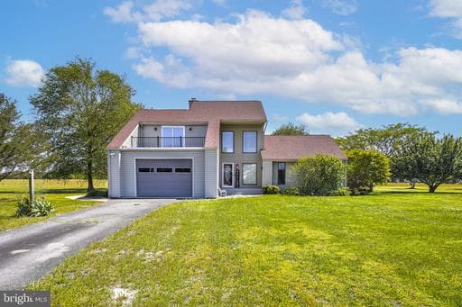1015 GLEBE VIEW LANE - Photo 1