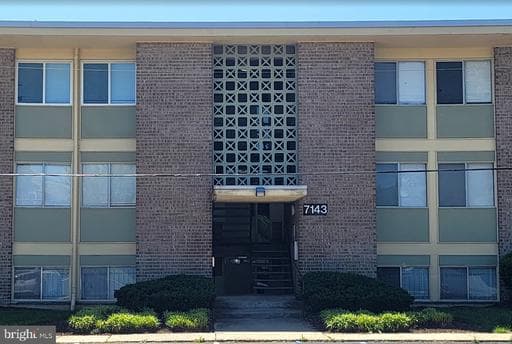 7143 DONNELL PLACE B5 - Photo 1
