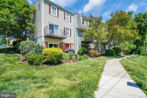 6401 FENESTRA COURT 110A - Photo 1