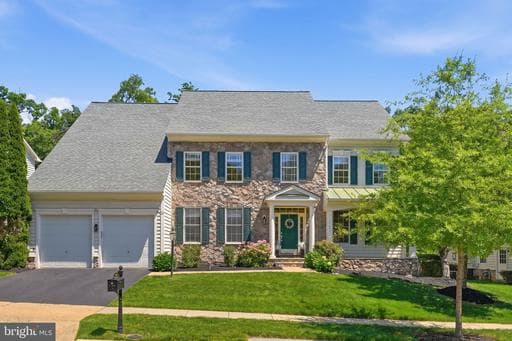 19044 Kipheart Dr, Leesburg, VA 20176-8416, United States - Photo 1