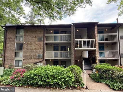 1580 MOORINGS DRIVE 4B/11B - Photo 1