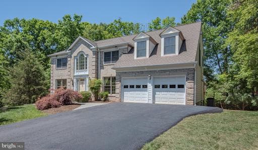 1210 CAMEO COURT - Photo 1