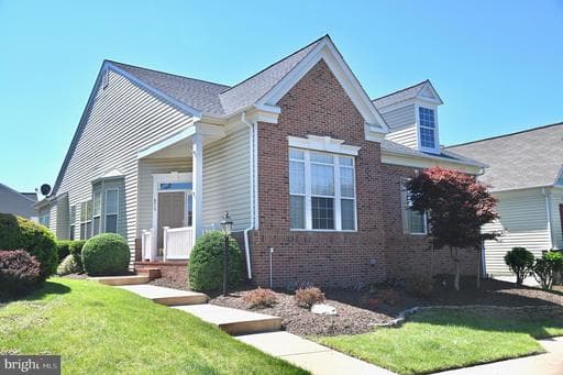9712 SEAFIELD PLACE - Photo 1