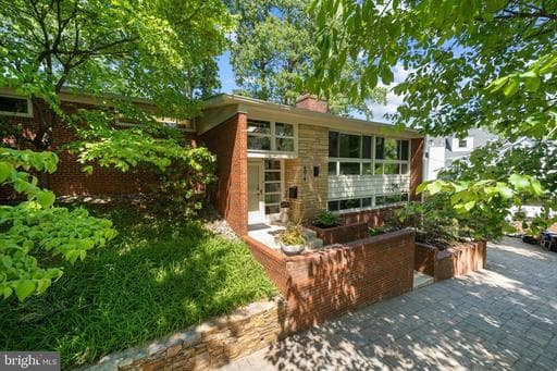 4019 25TH STREET - Photo 1