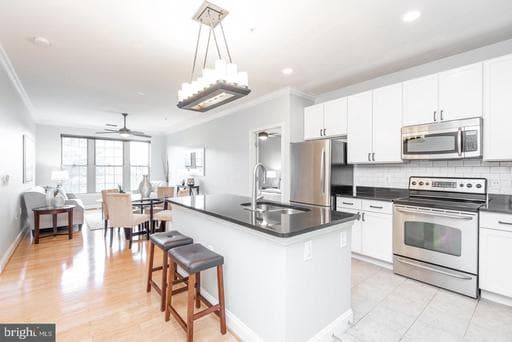 1391 PENNSYLVANIA AVENUE 309 - Photo 1