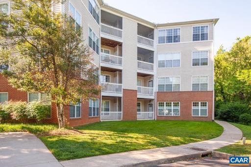 270 RIVERBEND DR #1C,CHARLOTTESVILLE,VA,22911,ALBEMARLE