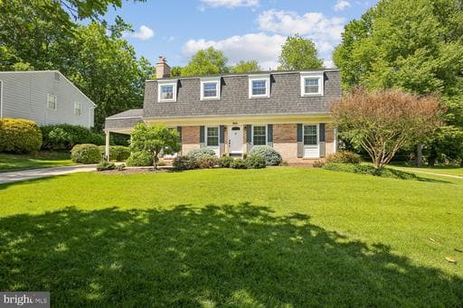 1525 ARBOR VIEW ROAD - Photo 1