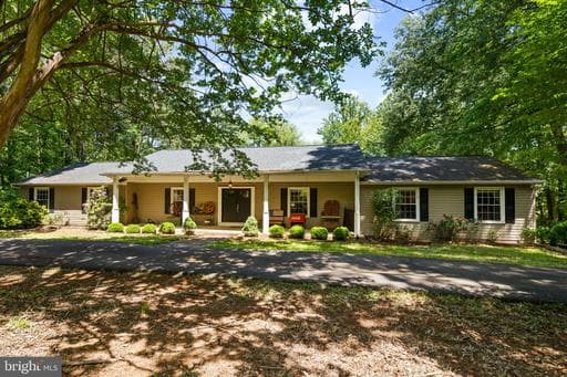 7281 FORREST ROAD - Photo 1