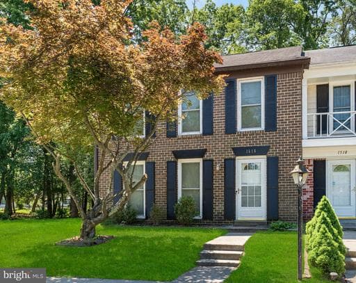 1516 BRYAN COURT - Photo 1