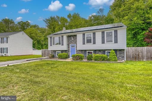 924 EDMUND STREET - Photo 1