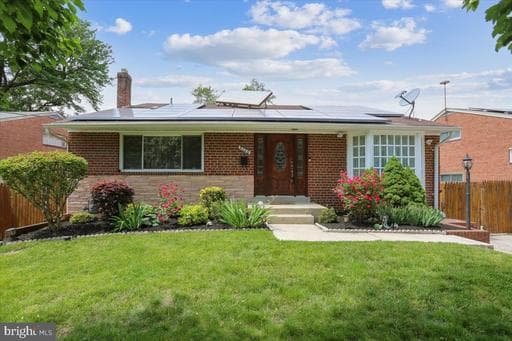 3709 Kenway St, Silver Spring, MD 20906-5111, United States - Photo 1