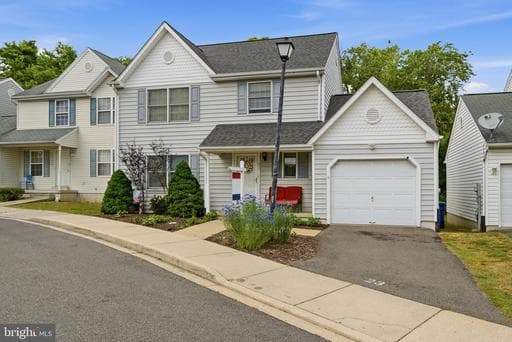 23 GRAY INN COURT - Photo 1