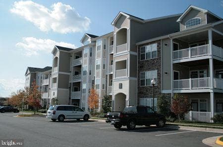 512 SUNSET VIEW TERRACE 208