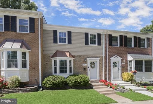 1764 CASTLEFORD SQUARE - Photo 1