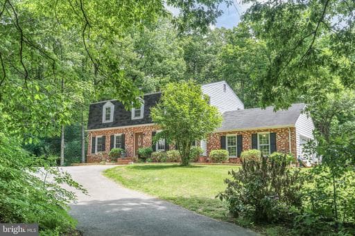6401 WOLF RUN HUNT COURT - Photo 1