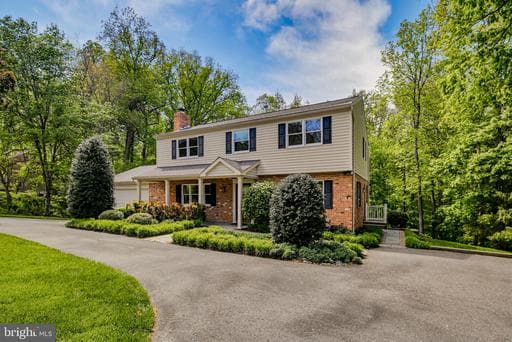 9359 DUFF COURT - Photo 1