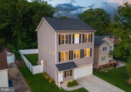 7853 OAKDALE AVENUE - Photo 1
