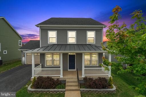 2979 REVERE STREET - Photo 1