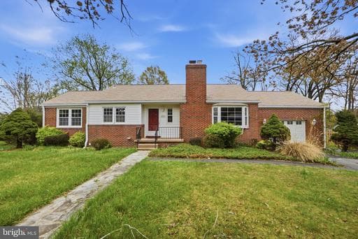 826 VAN BUREN STREET - Photo 1