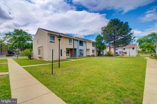 7514 CLEMSON COURT - Photo 1