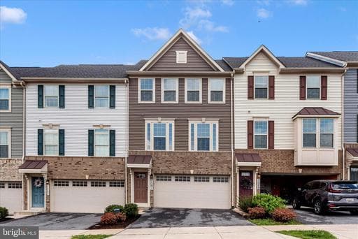 7091 KOKANEE WAY - Photo 1