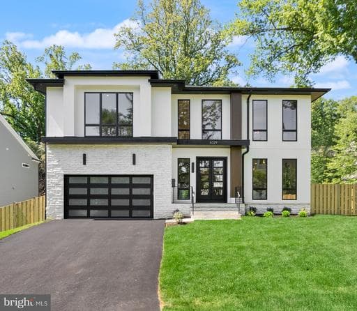 6329 Halsey Rd, McLean, VA 22101-5320, United States - Photo 1