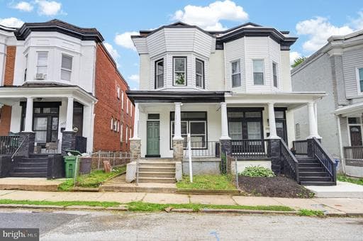 3909 NORFOLK AVENUE - Photo 1