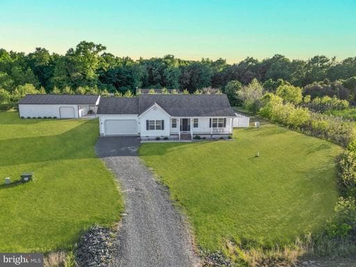 4744 PIPER LANE - Photo 1