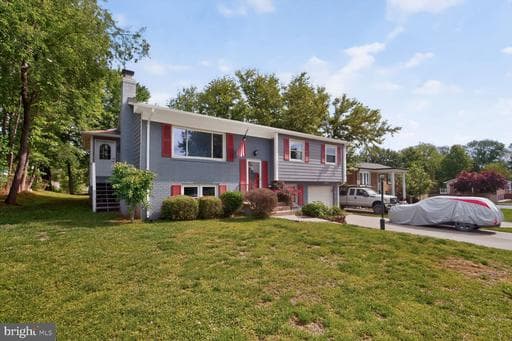 4812 KENTBURY COURT - Photo 1
