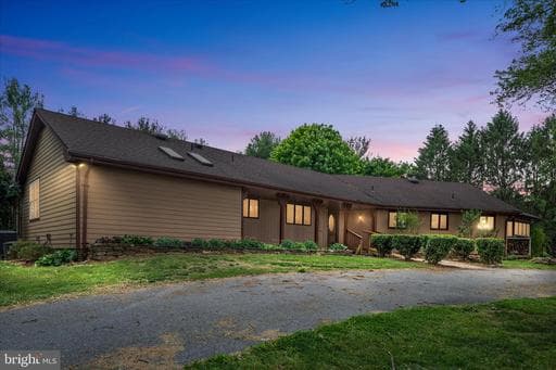 263 BOWLING GREEN ROAD - Photo 1