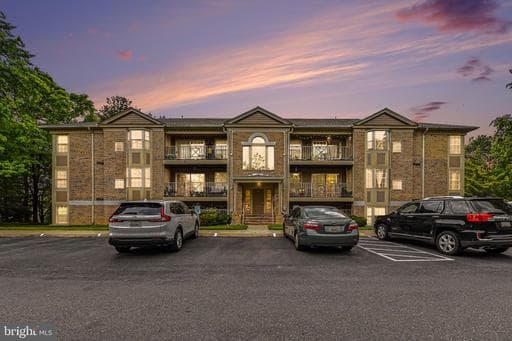 207 CROSS POINTE CT 2D - Photo 1