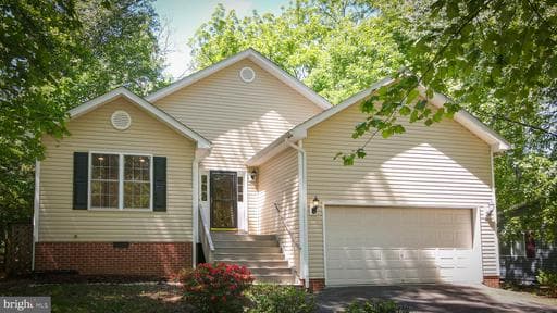 216 Spotswood Rd, Locust Grove, VA 22508-5537, United States - Photo 1