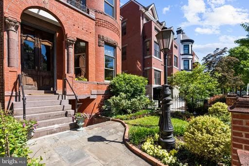 1827 13TH STREET - Photo 1