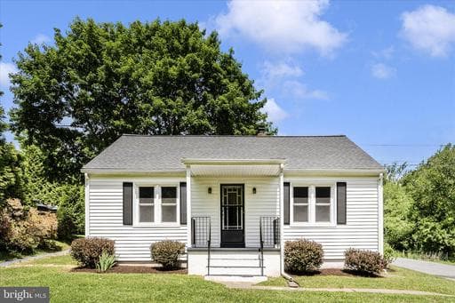 7716 EDGEWOOD CHURCH ROAD - Photo 1